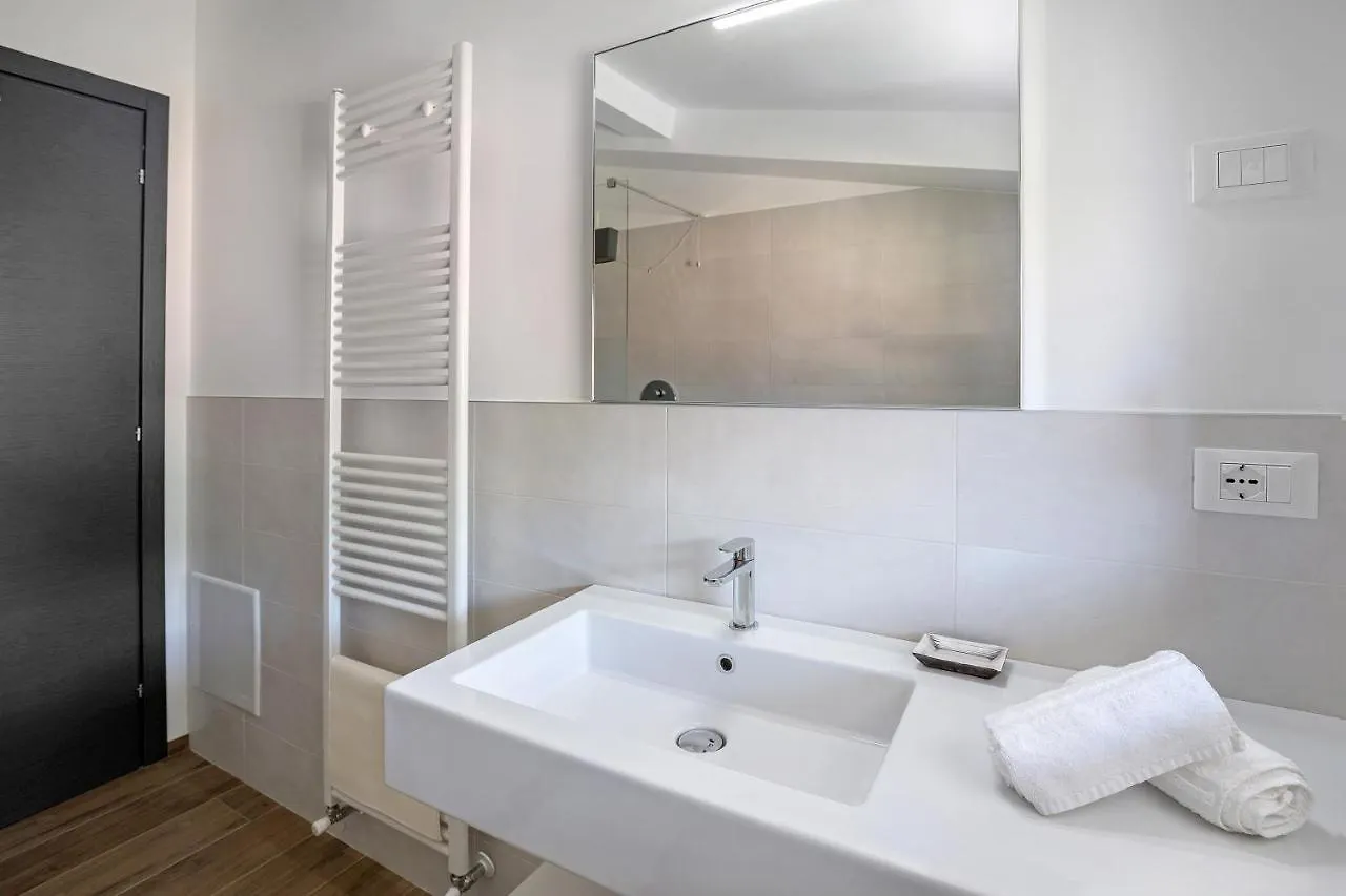 Villa Donne Del Lago Valentina Salo Apartment
