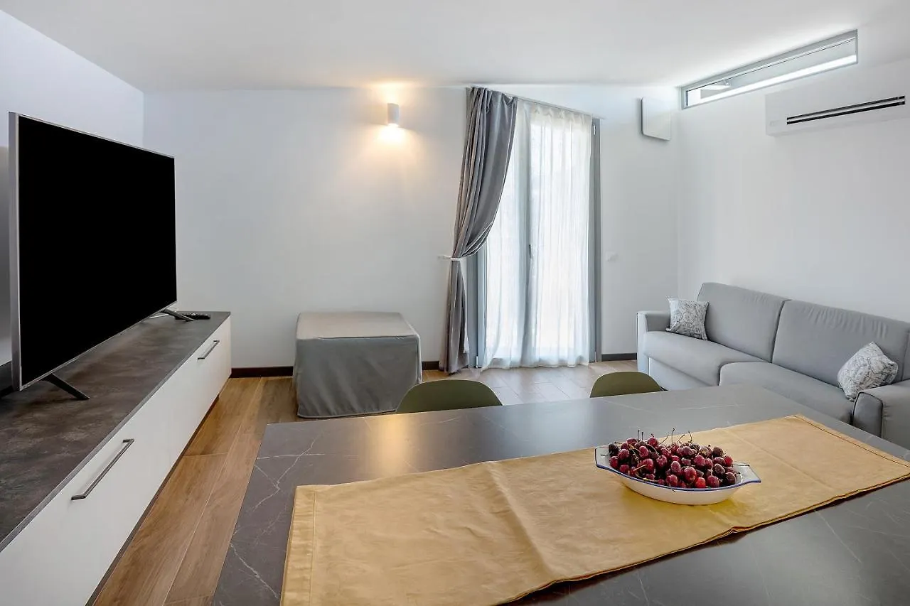 Villa Donne Del Lago Valentina Salo Apartment