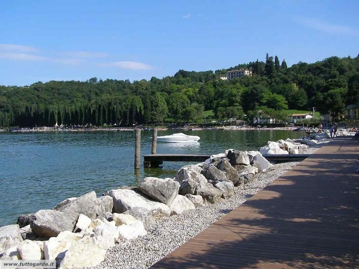 Villa Donne Del Lago Valentina Salo Italy