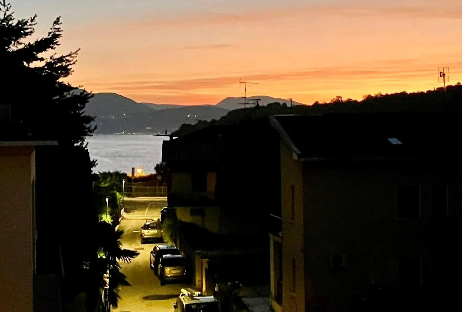 Villa Donne Del Lago Valentina Salo